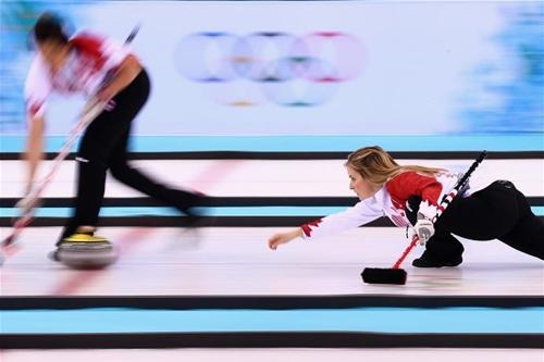 Equipe campeã / Foto: 2014 Sochi Olympic Games 